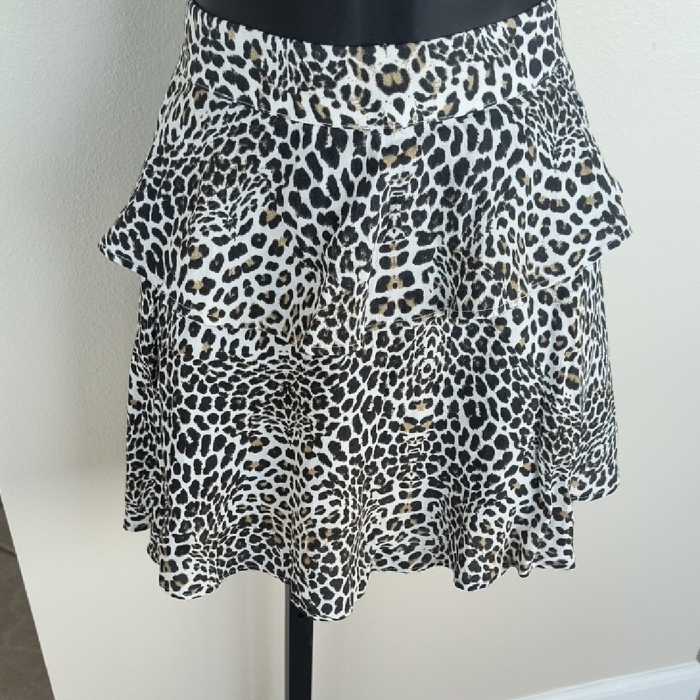 Zara Black and White Mini Skort